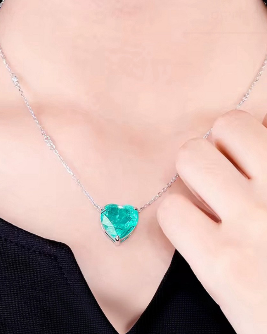 שרשרת אמרלד לב ירוק