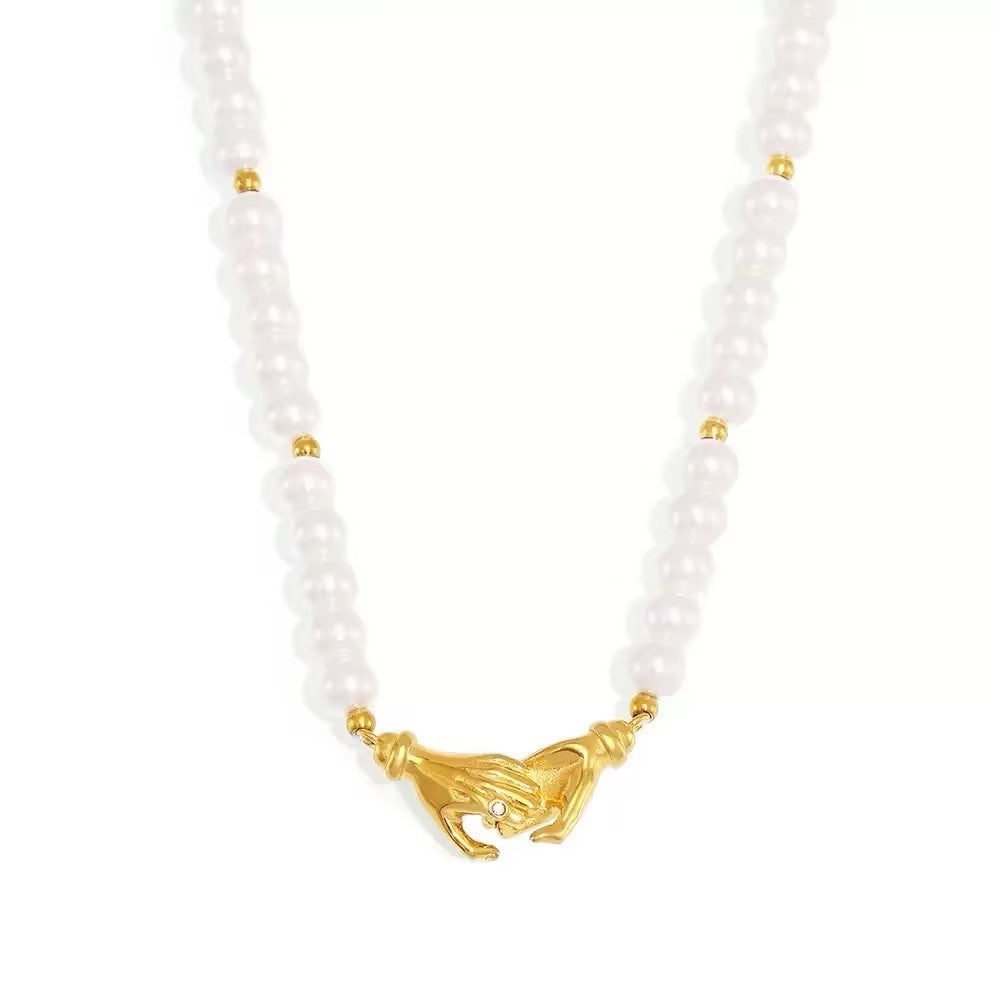 שרשרת יד ביד