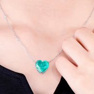 שרשרת אמרלד לב ירוק