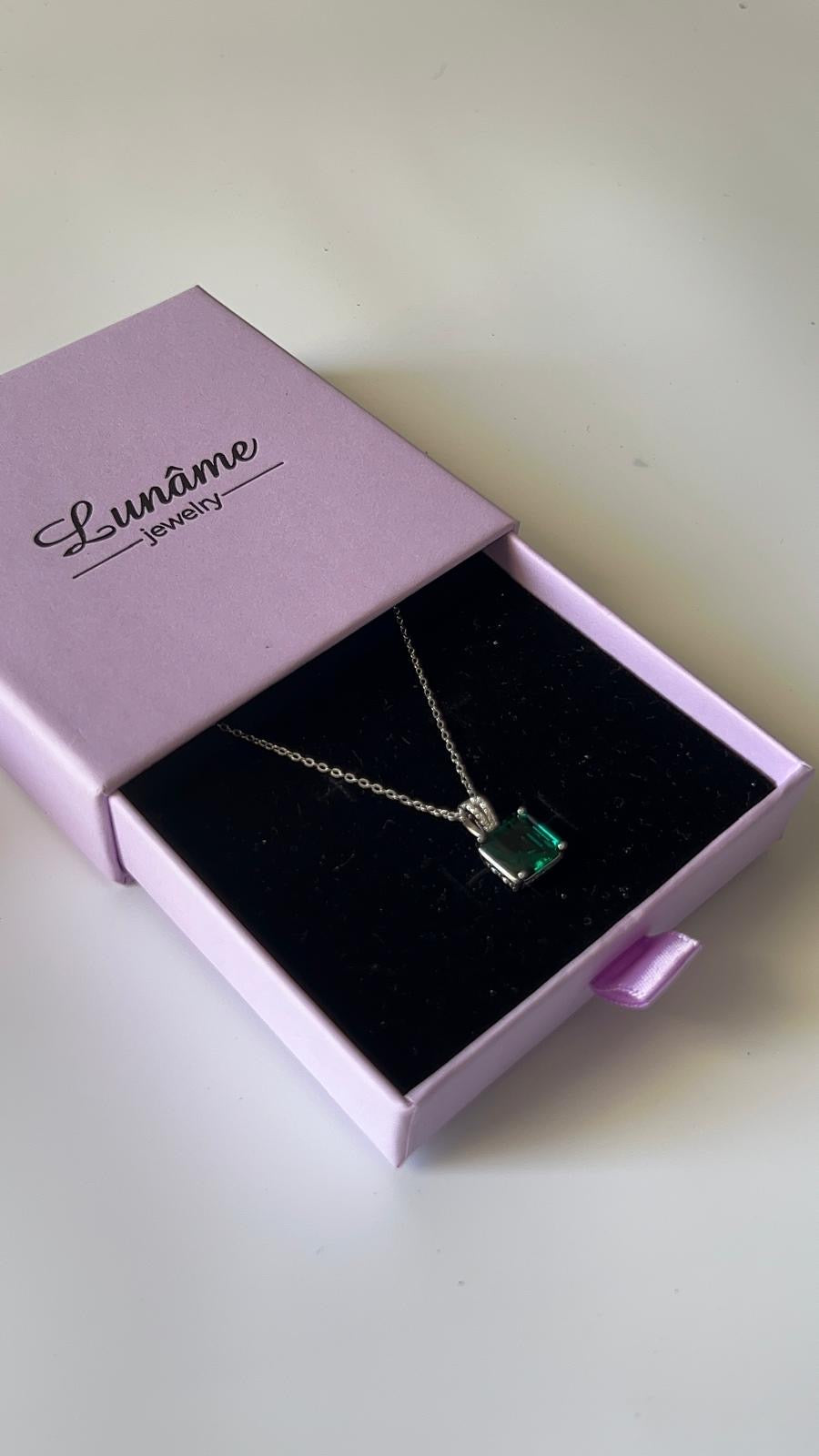 שרשרת אמרלד ירוק