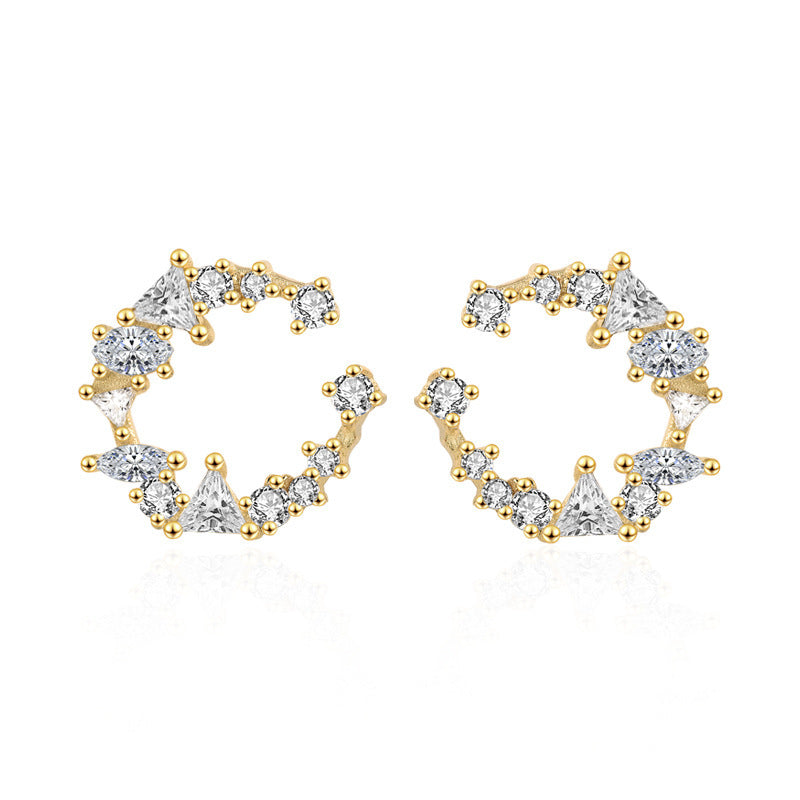 עגילי חצי ירח