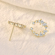 עגילי חצי ירח