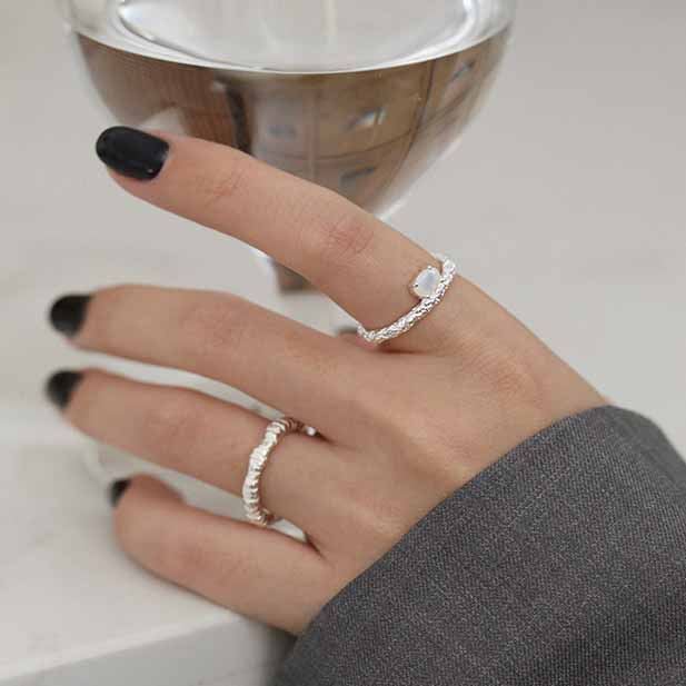 טבעת אופל לבן